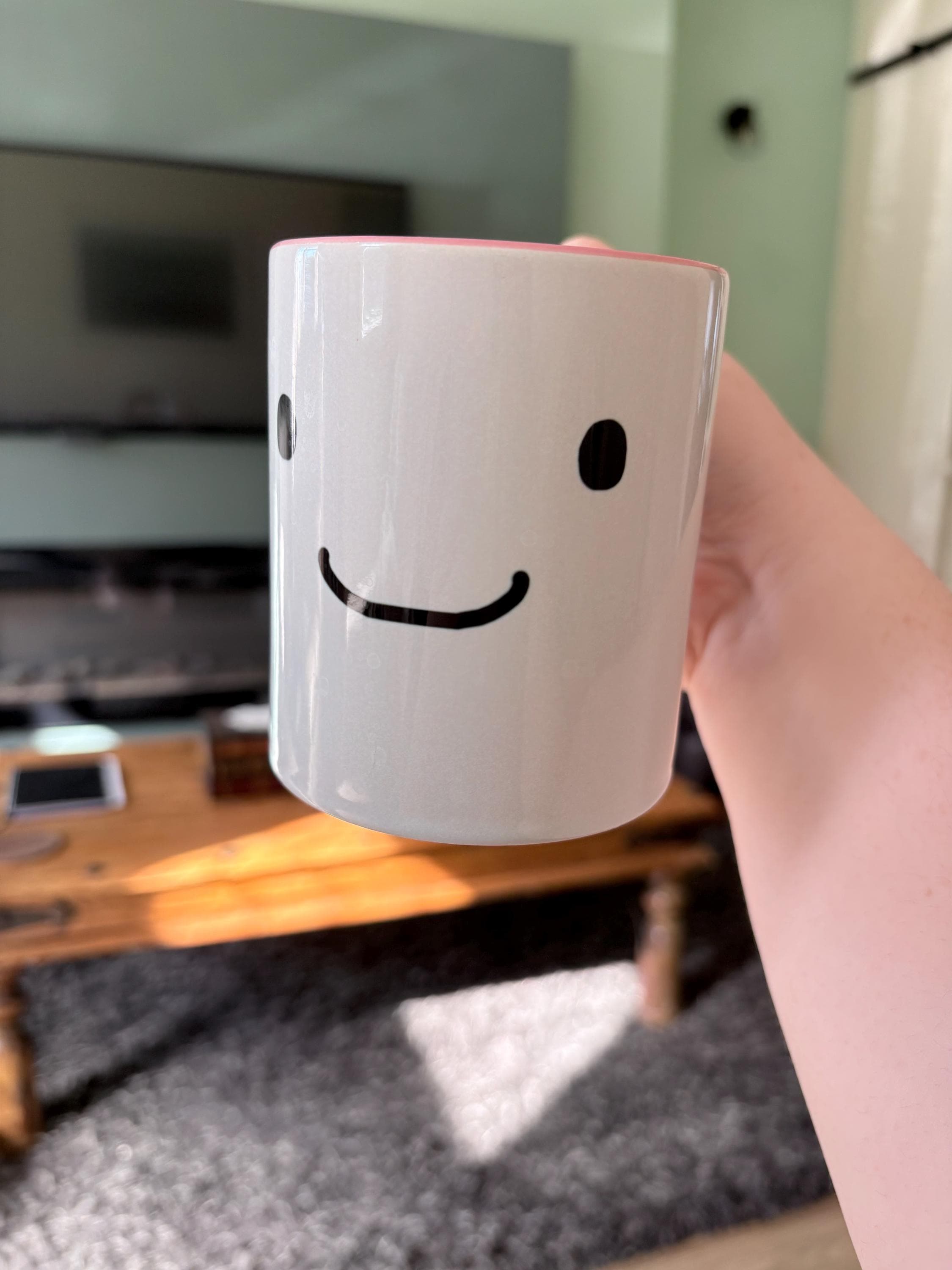Smiley Face Ceramic Mug, Kawaii Coffee Cup, Cute Aesthetic Mug Gift for Her, Pink Interior Matcha Cup, Happy Face Coffee Lover Gift