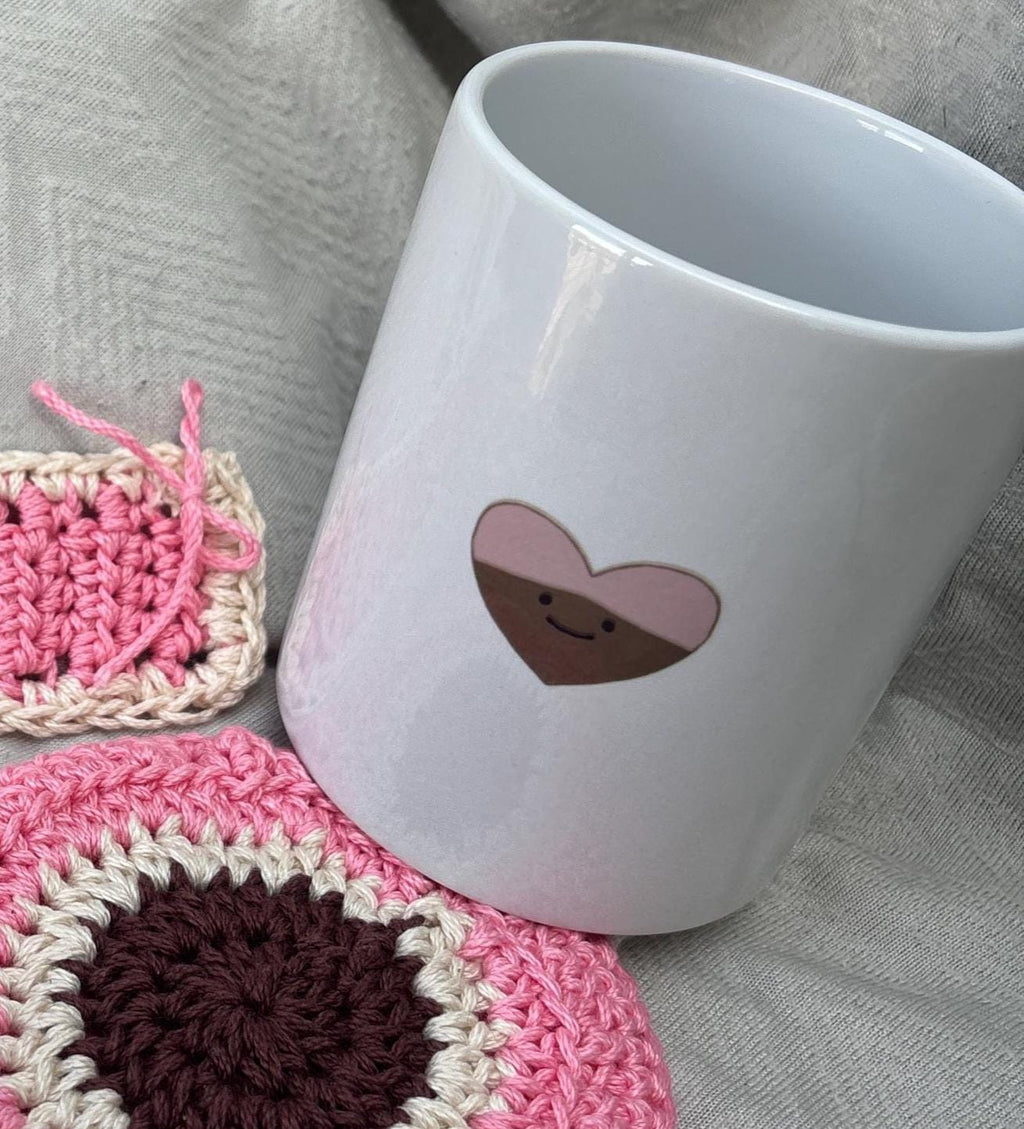 Heart Pink Ceramic Mug, Kawaii Coffee Cup, Cute Aesthetic Mug Gift for Her, White Interior Matcha Cup, Happy Face Coffee Lover Gift