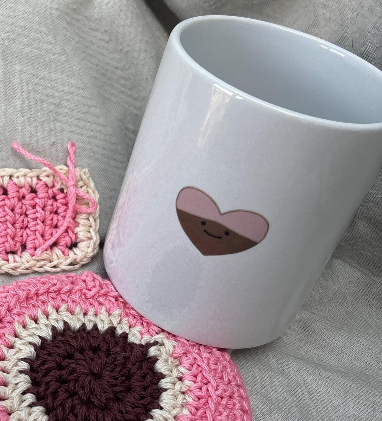 Heart Pink Ceramic Mug, Kawaii Coffee Cup, Cute Aesthetic Mug Gift for Her, White Interior Matcha Cup, Happy Face Coffee Lover Gift