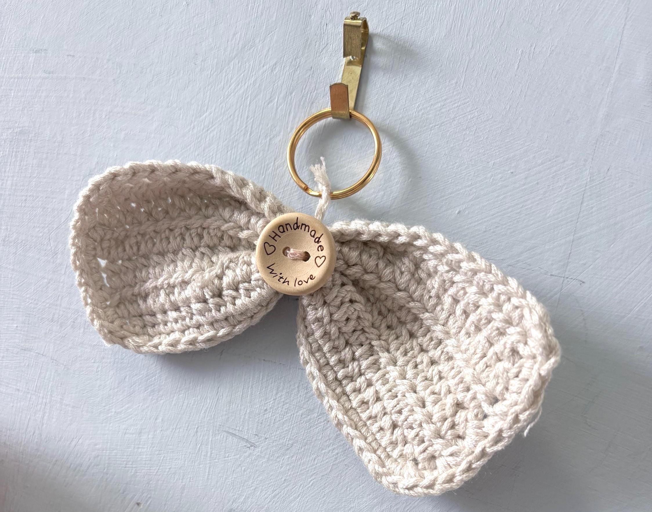 Crochet Bow Keyring Bag Charm, Handmade Cotton Gift for Her, Teacher Gift, Graduation Present