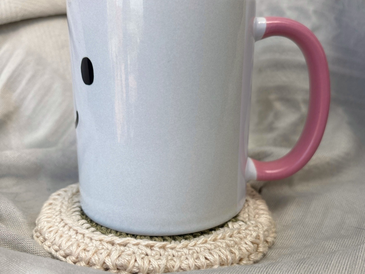 Kawaii Coffee Cup – Smiley Face Mug for Cosy Drinks